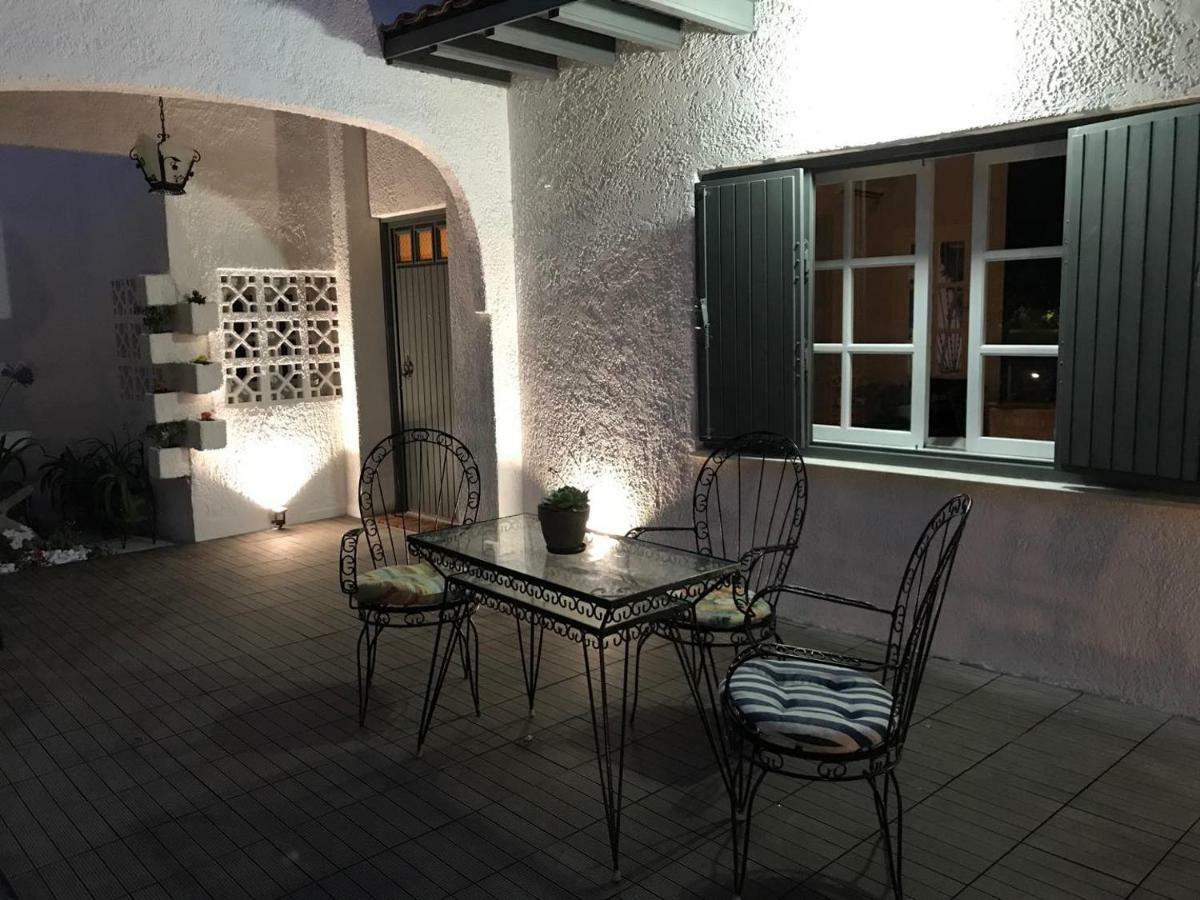 Вілла Athens Airport, Seaside House Артеміда Екстер'єр фото